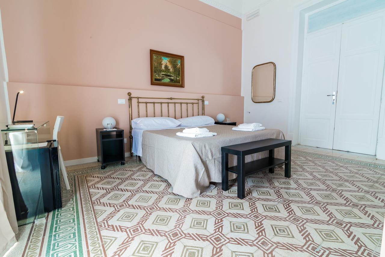 Liberty Suites Палермо Екстер'єр фото
