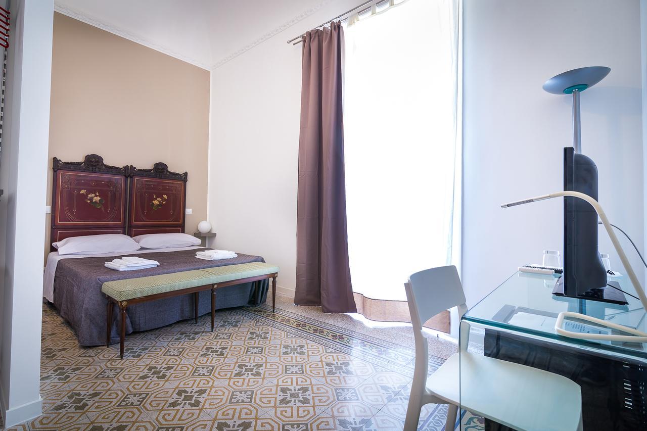 Liberty Suites Палермо Екстер'єр фото