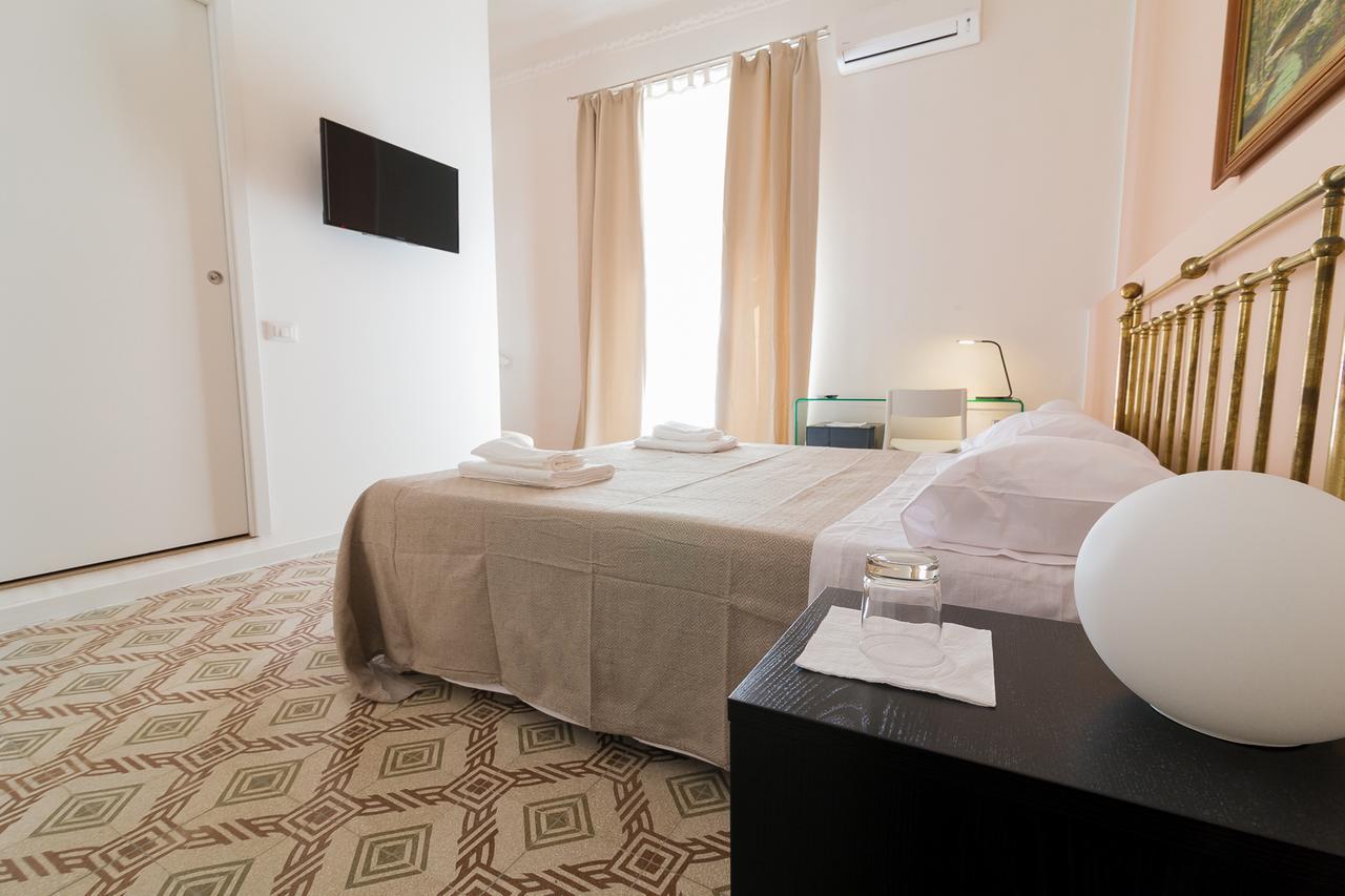 Liberty Suites Палермо Екстер'єр фото