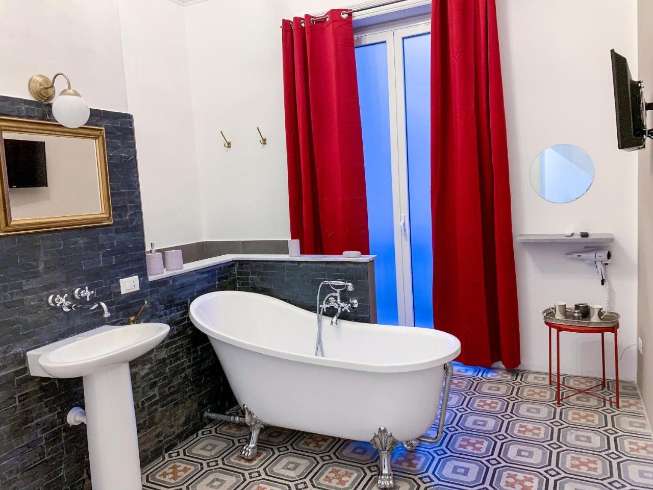 Liberty Suites Палермо Екстер'єр фото